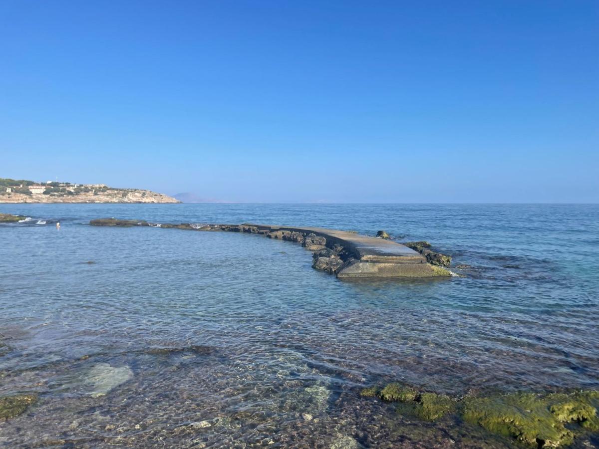 Suitenes Coast 罗希姆诺 外观 照片